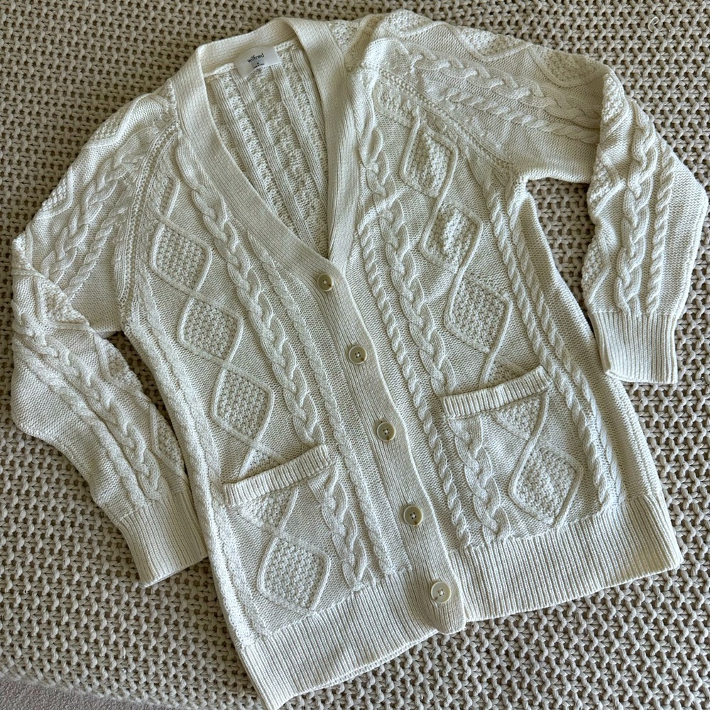 Aritzia Wilfred Cardigan